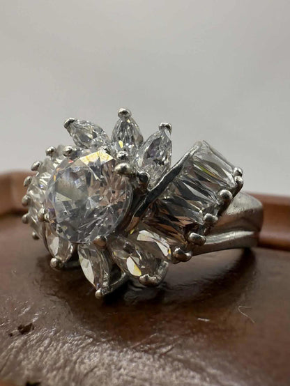 Quality 925 Sterling Silver White Stone Cluster Ring • Size - N • 6.75 Grams