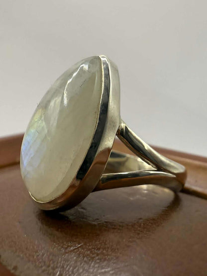 Quality 925 Sterling Silver Moonstone Set Ring • Size - P • 5.73 Grams