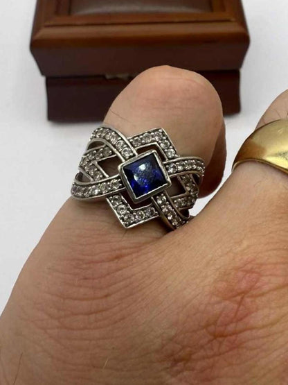 Quality 925 Sterling Silver Blue Stone Cluster Ring • Size - M • 5.85 Grams