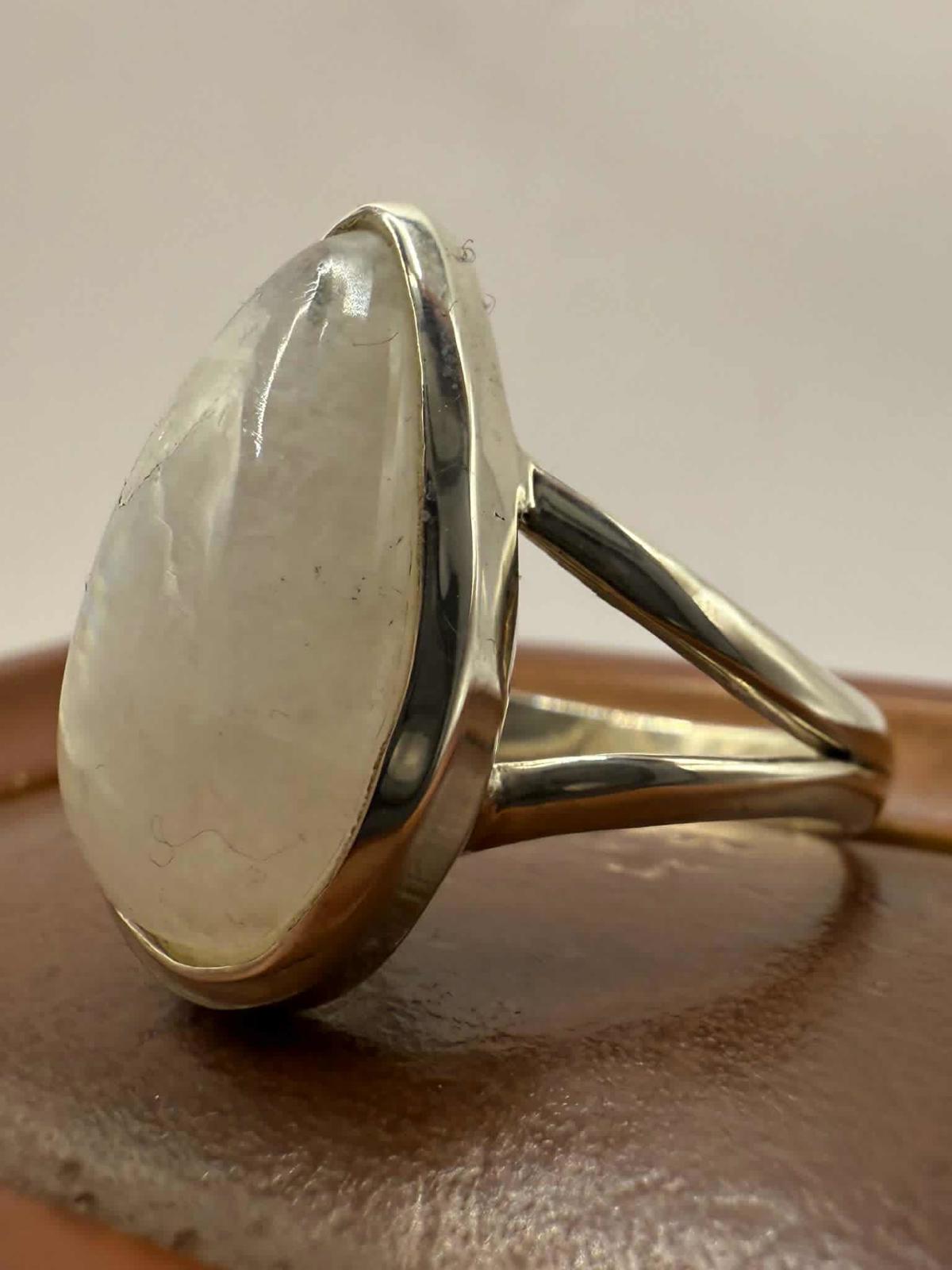 Quality 925 Sterling Silver Moonstone Ring • Size - U • 5.94 Grams
