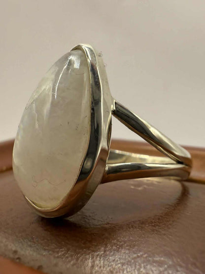 Quality 925 Sterling Silver Moonstone Ring • Size - U • 5.94 Grams