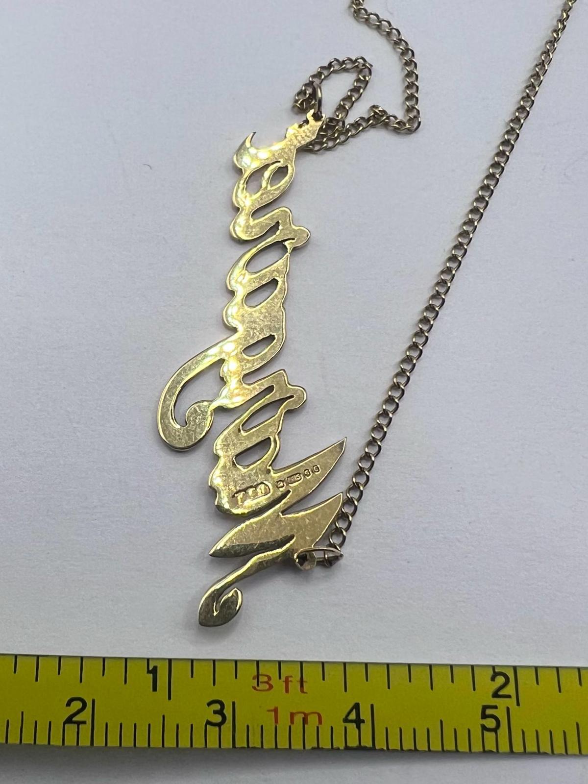 Quality "Margaret" Pendant & Chain Set - 3.05 Grams - 16 Inch