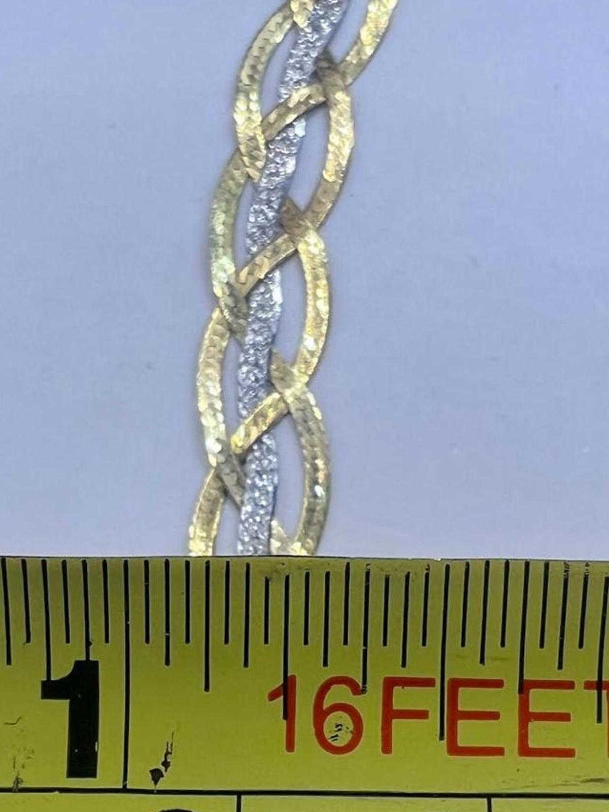 Quality 9ct Yellow & White Gold Herringbone Bracelet - 2.50 Grams - 7.5 Inch