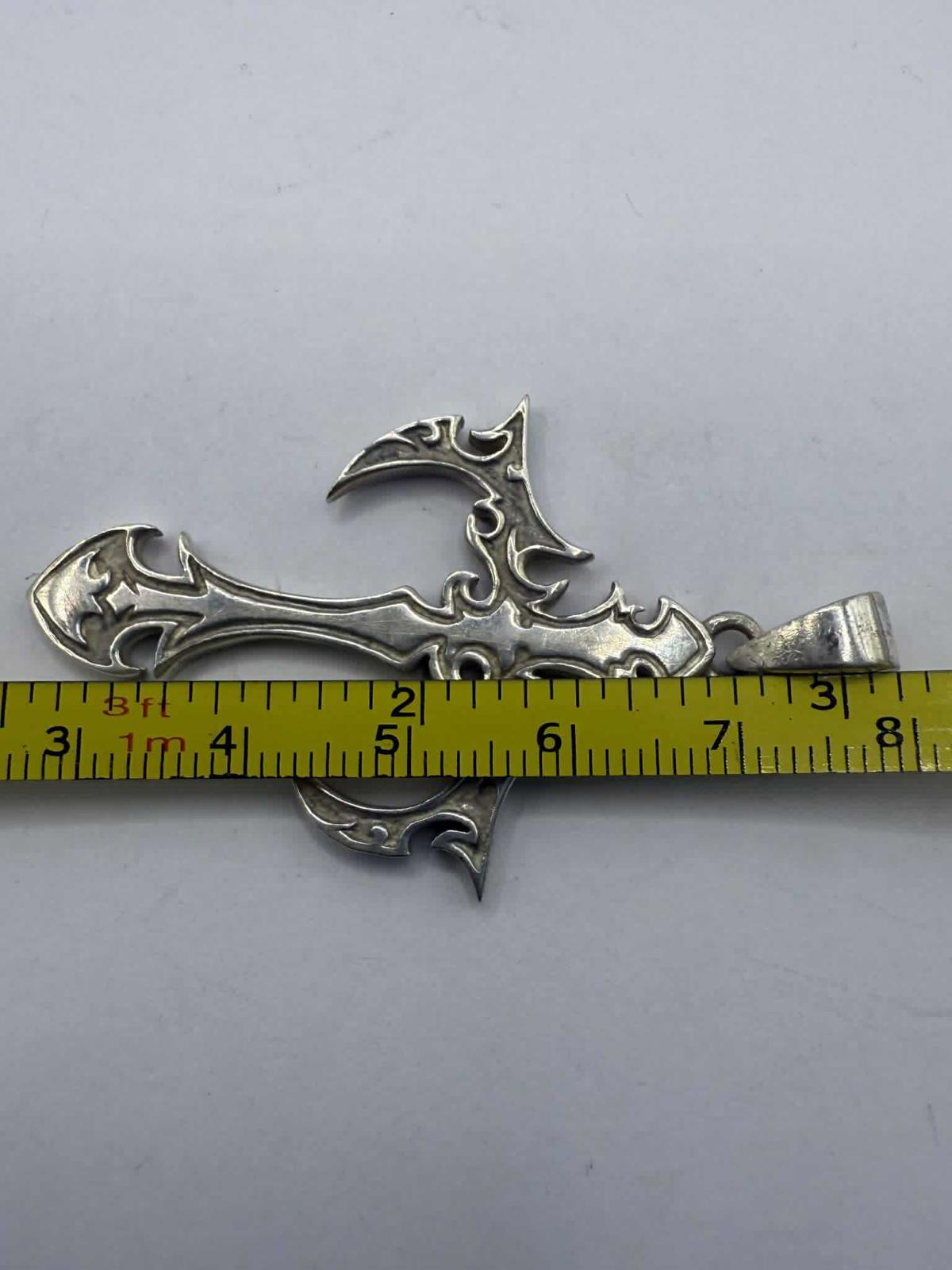 Quality 925 Sterling Silver Cross Pendant • 9.61 Grams
