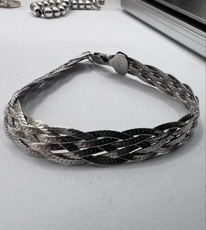 Quality 925 Sterling Silver Herringbone Bracelet - 9.45 Grams - 8"