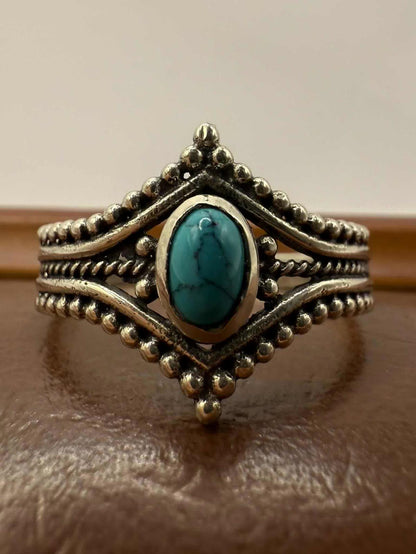 Quality 925 Sterling Silver Turquoise Set Ring • Size - V • 3.25 Grams