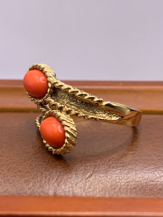 Vintage 9ct Red Coral Ring - L½