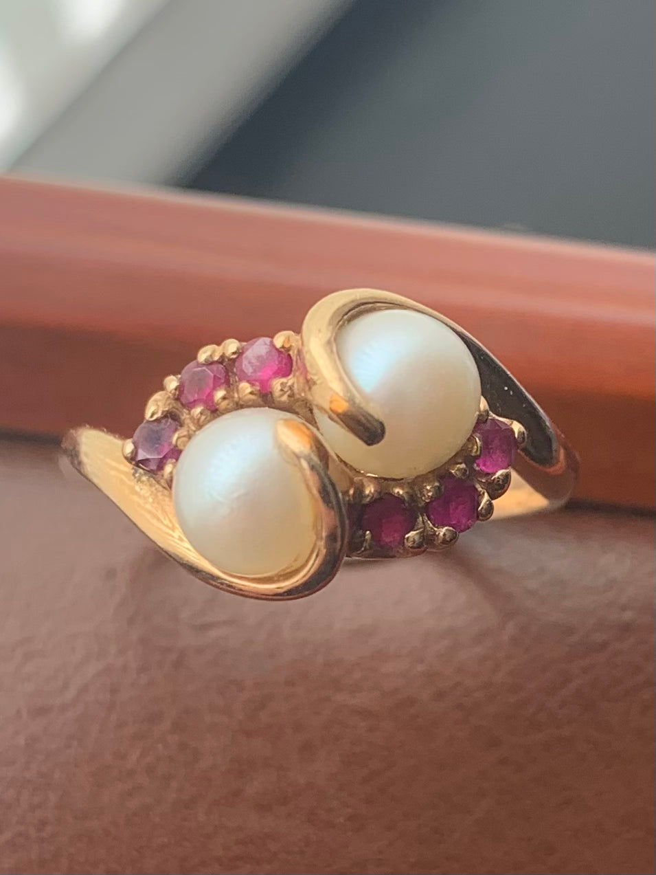 Vintage Pearl & Ruby Twist Ring - R