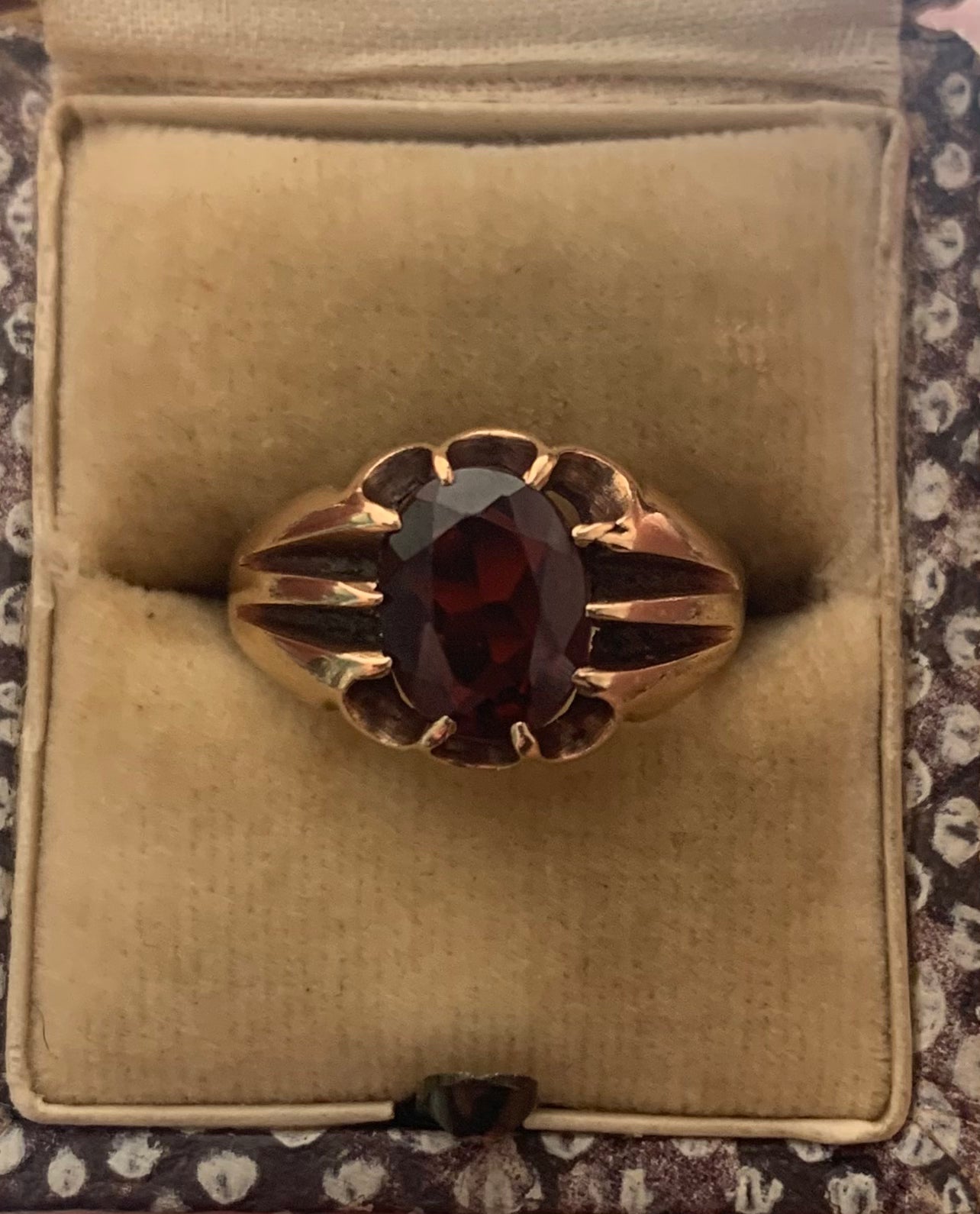 Vintage 9ct Rose Gold Garnet Set Ring - N½