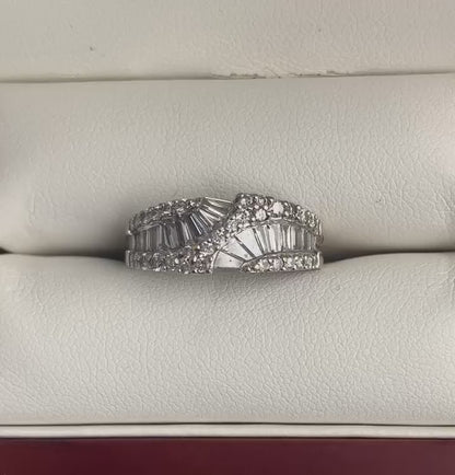 18ct White Gold Baguette Diamond 1.20ct Ring - N