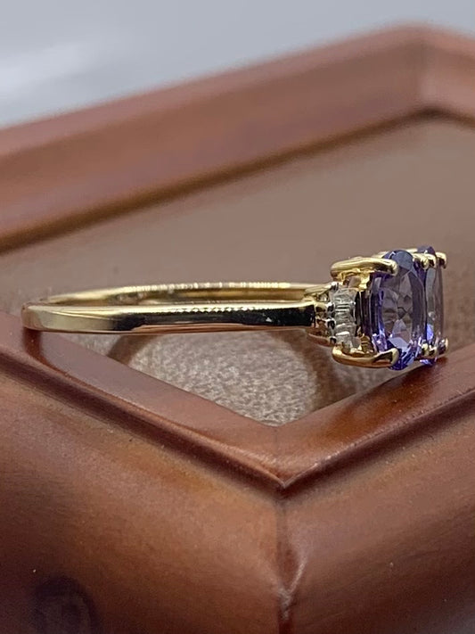 9ct Tanzanite & Diamond Ring - M½