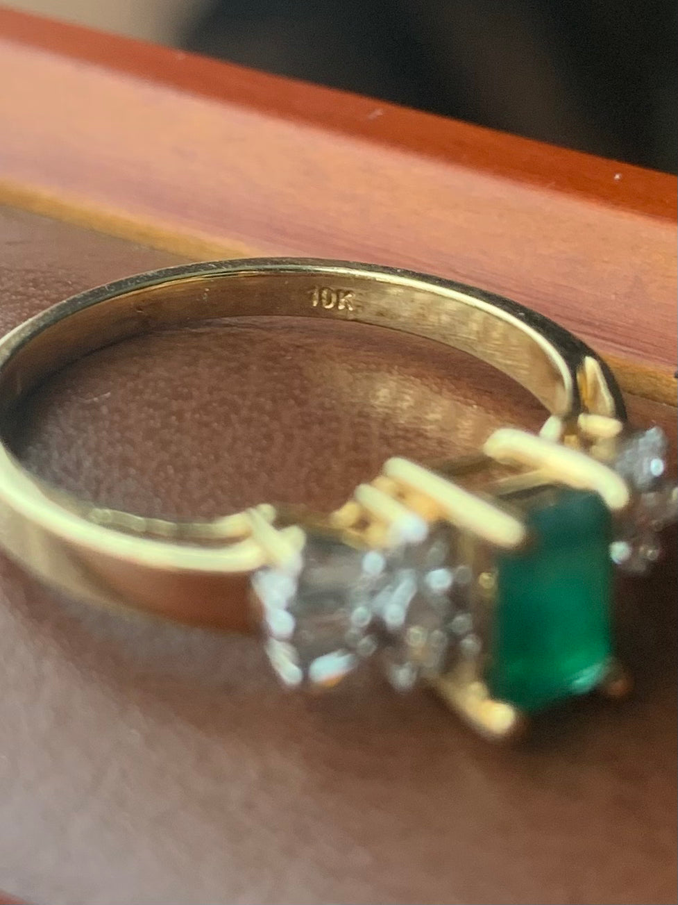 10ct Yellow Gold Emerald & Diamond Ring - O½