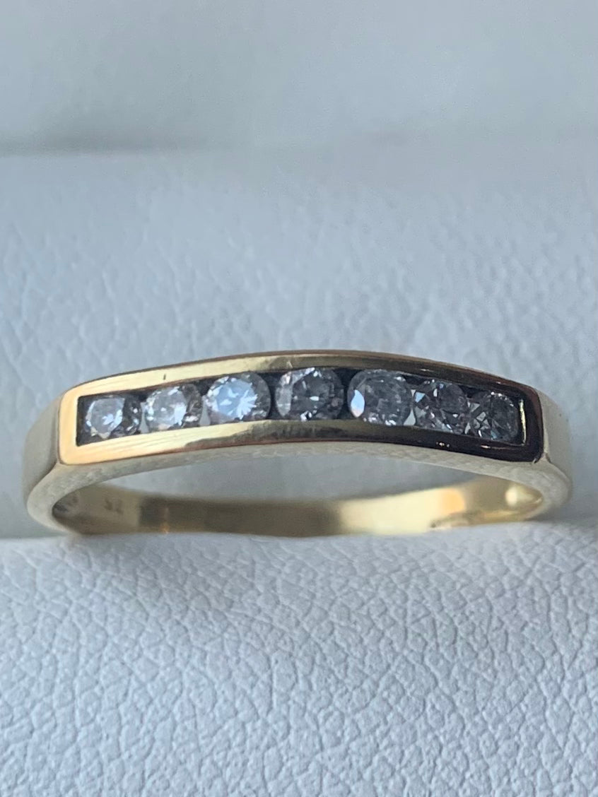 18ct 0.25ct Diamond Set Ring - N½