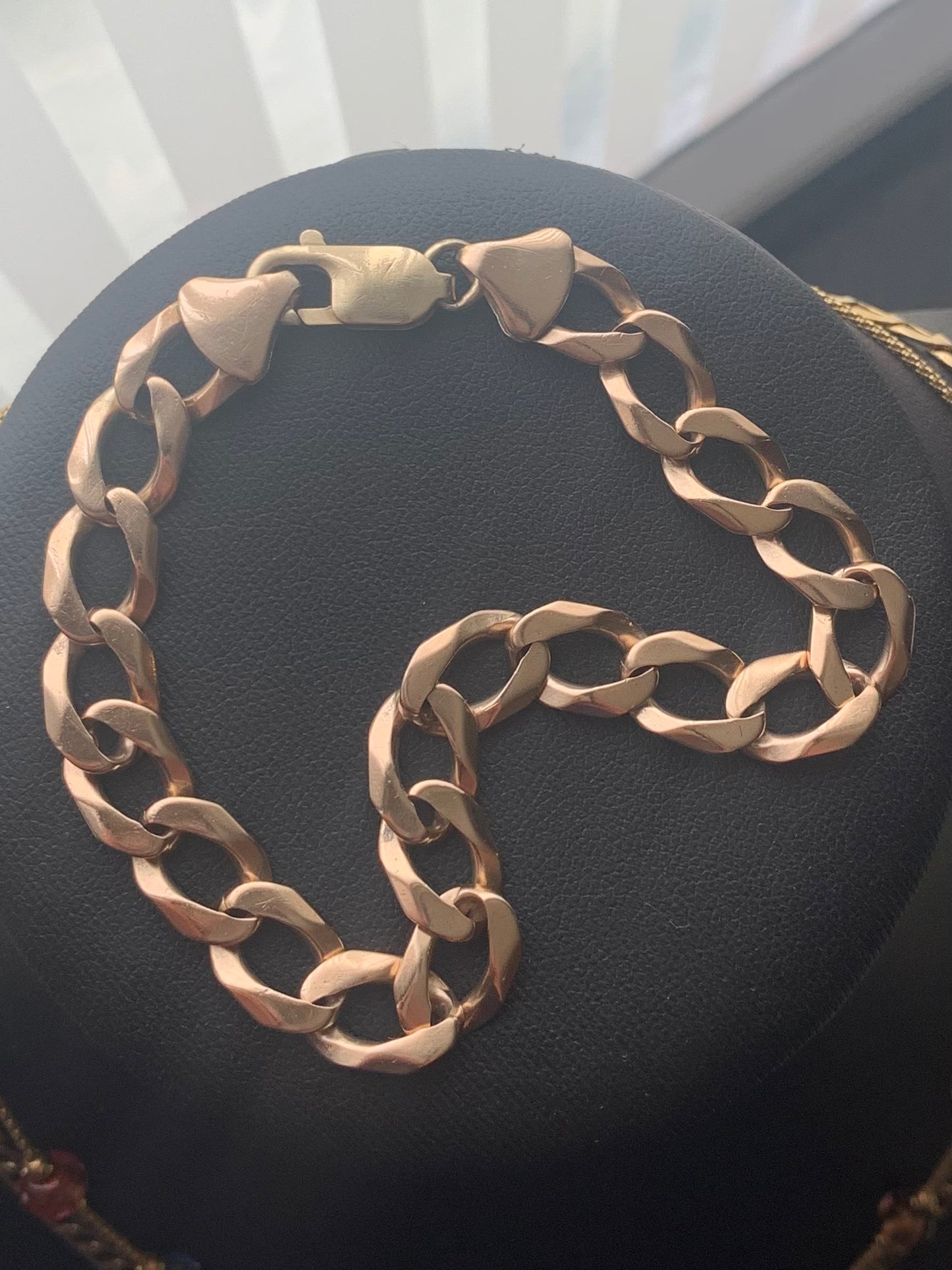 Heavy 9ct Yellow Gold Curb Link Bracelet - 8.5”